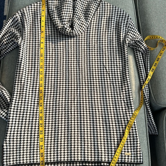 Calvin Klein Turtleneck Oversized Sweater - Picture 5 of 8